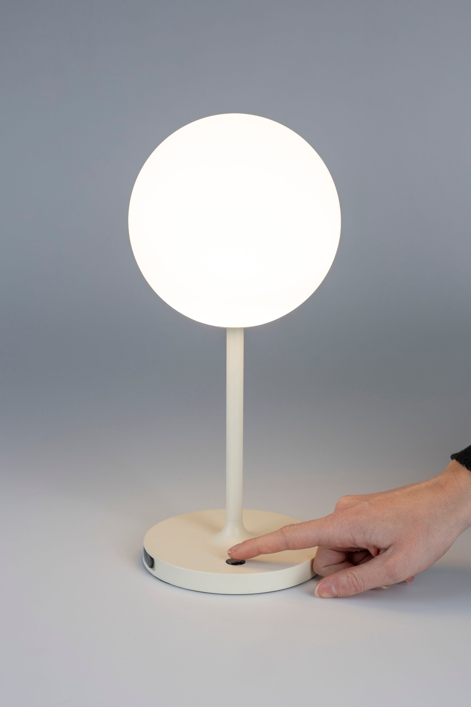 Hub Beige Orb Table Lamp